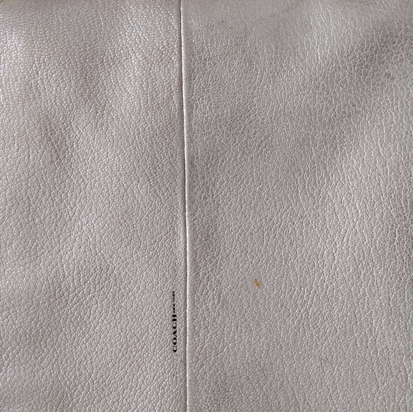 Coach shoulder bag. - Picture 4 of 14